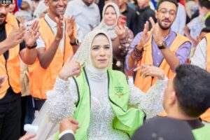 قناوية ترتدى ملابس صندوق مكافحة وعلاج الإدمان يوم عرسها 21 - جريدة المساء