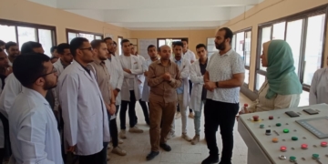رحلة تعريفية لطلاب كلية التمريض للتعرف على مراحل تنقية المياه بسوهاج 2 - جريدة المساء رحلة تعريفية لطلاب كلية التمريض للتعرف على مراحل تنقية المياه بسوهاج 1 - جريدة المساء