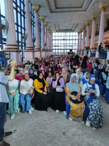 "الشعب الجمهوري" ينظم مراجعات مجانية في الجغرافيا السياسية لطلاب الثانوية العامة.. بنجع حمادي 35 - جريدة المساء