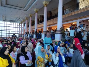 "الشعب الجمهوري" ينظم مراجعات مجانية في الجغرافيا السياسية لطلاب الثانوية العامة.. بنجع حمادي 19 - جريدة المساء