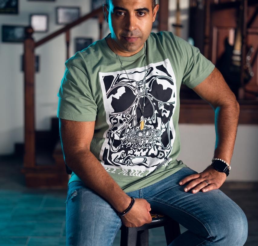 محمد عدوية يشوق جمهوره ببرومو أغنية جديدة 27 - جريدة المساء محمد عدوية يشوق جمهوره ببرومو أغنية جديدة 26 - جريدة المساء