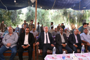 محافظ قنا يؤدى واجب العزاء في الكاتب الصحفي أحمد خلف الله 23 - جريدة المساء