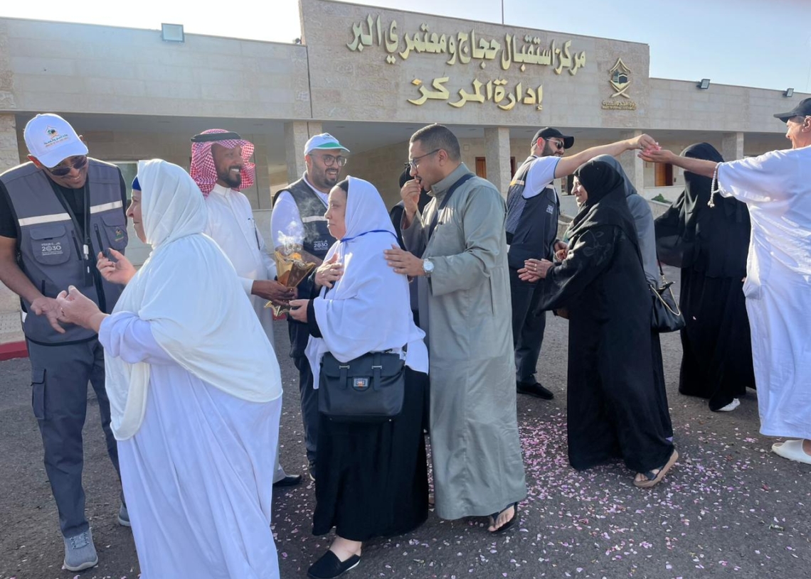 لجان السياحة بالمدينة المنورة تستقبل أول أفواج الحج البرى.. سامية سامى: المرور على مقار إقامة ضيوف الرحمن وإزالة أى عقبات فورا 19 - جريدة المساء