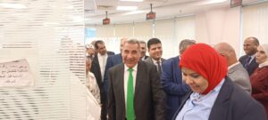 (د. الضباعنى) يقوم بأولى جولاته التفقدية بمراكز كبار ومتوسطي الممولين والمهن الحرة 25 - جريدة المساء