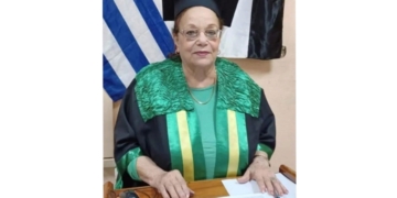 د أمل المهدى صورة مشرقة ومضيئة ..حصلت على الدكتوراة فى سن 74 عاما ! 1 - جريدة المساء