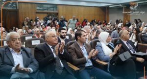 تكريم الإعلامي أحمد الحديدي بمهرجان مشروعات تخرج قسم الإذاعة بكلية الإعلام 26 - جريدة المساء تكريم الإعلامي أحمد الحديدي بمهرجان مشروعات تخرج قسم الإذاعة بكلية الإعلام 25 - جريدة المساء