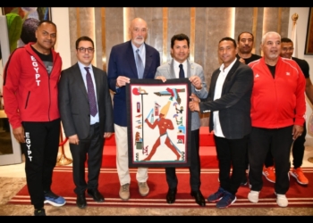 وزير الرياضة يكرم ابطال العاب القوي 23 - جريدة المساء