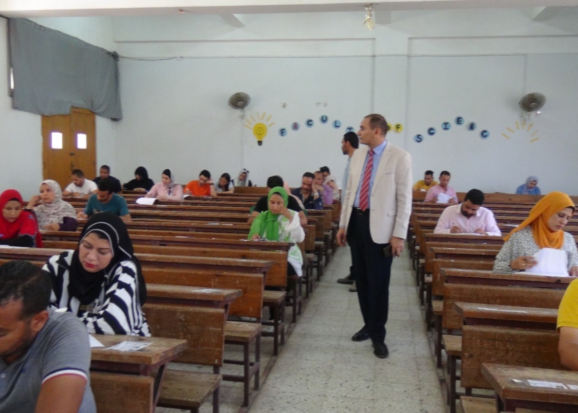 الهدوء والانتظام يسود امتحانات التعلم المدمج بجامعة المنيا في أسبوعها الثاني 19 - جريدة المساء