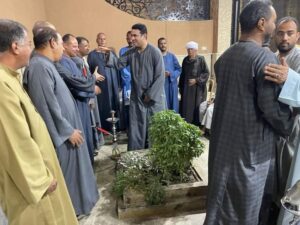 حمائم السلام ترفرف على "أبومناع" بعد إنهاء خصومة بين عائلتين بدشنا 36 - جريدة المساء