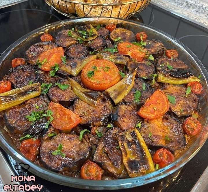 تعرفى على طريقة عمل مسقعة باللحمة المفرومة 19 - جريدة المساء