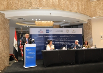 وزيرا التعليم العالى والتربية والتعليم يشهدان توقيع بروتوكول للتعاون المشترك مع مركز تطوير التعليم (EDC) 24 - جريدة المساء