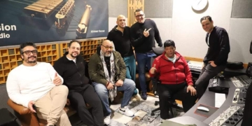 "خدت بالك" أولى اغاني فيلم "البطة الصفرا".. والعرض ٩ أغسطس بالسينمات 2 - جريدة المساء "خدت بالك" أولى اغاني فيلم "البطة الصفرا".. والعرض ٩ أغسطس بالسينمات 1 - جريدة المساء