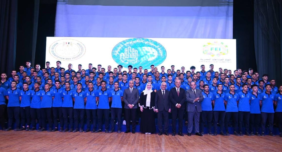 وزيرة التضامن تشهد حفل تخرج طلاب مدرسة السويدي للتكنولوجيا التطبيقية 27 - جريدة المساء