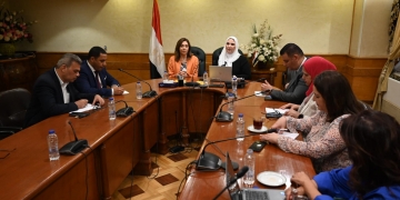 وزيرتا التضامن والثقافة يبحثن تنمية المواهب وتعزيز الأنشطة الفنية في المناطق الريفية والمطورة 2 - جريدة المساء وزيرتا التضامن والثقافة يبحثن تنمية المواهب وتعزيز الأنشطة الفنية في المناطق الريفية والمطورة 1 - جريدة المساء