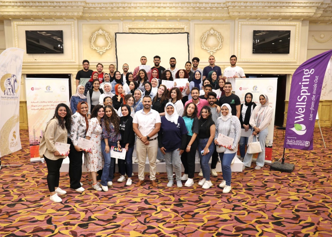 قومى المرأة يختتم معسكره التدريبى لطلاب السياحة 18 - جريدة المساء