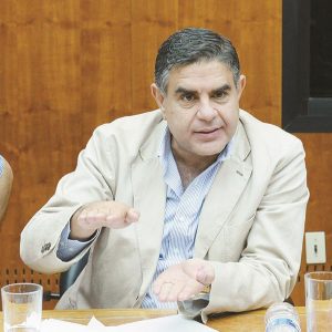 بروتوكول بين «علوم عين شمس» وشركة رائدة فى البلاستيك لدعم الصناعة المصرية 20 - جريدة المساء