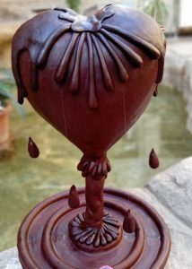 نافورة من الشيكولاته على شكل قلب للمبدعة دينا ياسر 21 - جريدة المساء