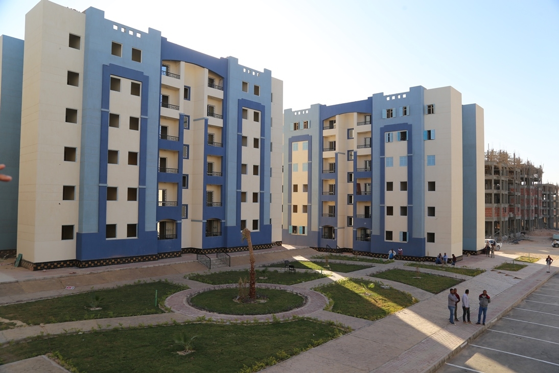 يا كاتب التاريخ مهلا لا تغلق الصفحات.. نهر عطاء السيسى يجرى بكل المحافظات 18 - جريدة المساء