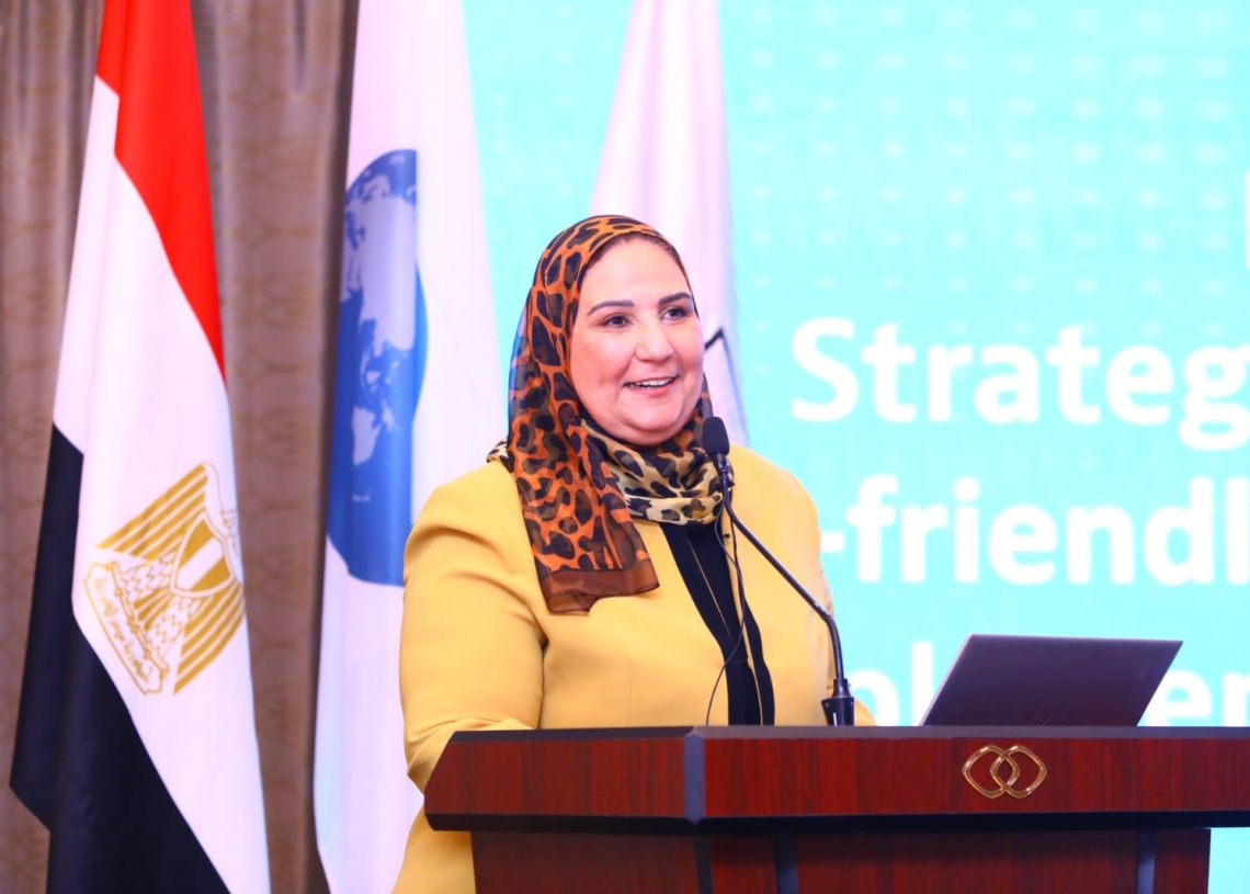 وزيرة التضامن: 30% من المواطنين يحصلون على الخدمات الصحية من الجمعيات الأهلية 16 - جريدة المساء نيفين القباج وزيرة التضامن الاجتماعى