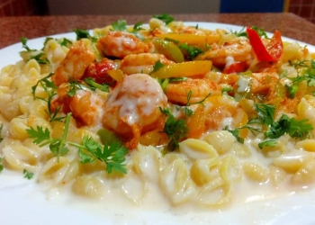 الشيف شيماء أيمن تقدم طريقة عمل مكرونه ويت صوص بالجمبري 18 - جريدة المساء