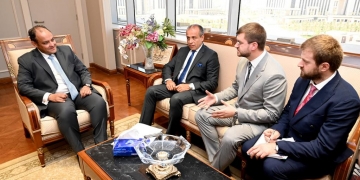 وزير التجارة والصناعة يبحث مع إحدى كبريات الشركات الروسية المتخصصة في صناعة حديد التسليح خططها للتوسع بالسوق المصري 1 - جريدة المساء