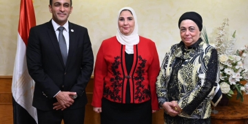 وزيرة التضامن تعلن تفاصيل رحلة الـ "1000 كيلو" تحت شعار "اسبقي بخطوة" بالصعيد 2 - جريدة المساء وزيرة التضامن تعلن تفاصيل رحلة الـ "1000 كيلو" تحت شعار "اسبقي بخطوة" بالصعيد 1 - جريدة المساء