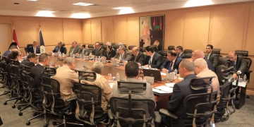 عيسى فى اجتماع اللجنة الدائمة يؤكد زيادة أعداد السائحين ومعدلات الانفاق السياحى..ويدعو للارتقاء بالرحلات النيلية.. عامر : لاتفتيش على أى منشأة فندقية دون التنسيق مع الوزارة 2 - جريدة المساء عيسى فى اجتماع اللجنة الدائمة يؤكد زيادة أعداد السائحين ومعدلات الانفاق السياحى..ويدعو للارتقاء بالرحلات النيلية.. عامر : لاتفتيش على أى منشأة فندقية دون التنسيق مع الوزارة 1 - جريدة المساء