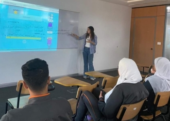 حملة توعوية لمحو الأمية المعلوماتية لعمال الأكاديمية العربية بالقرية الذكية 21 - جريدة المساء