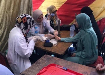 جامعة الإسكندرية تطلق قافلة طبية لخدمة أهالي عزبة الشهيد بالمنتزة 21 - جريدة المساء