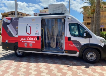 سيارة متنقلة لتقديم خدمات الشهر العقاري فى مصيف بلطيم بكفرالشيخ 31 - جريدة المساء