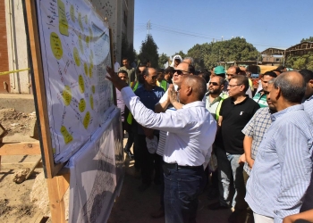 محافظ أسيوط يتفقد مشروع محطة رفع صرف صحي بنى محمديات بتكلفة مليار جنيه 15 - جريدة المساء