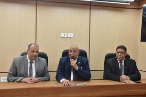 رئيس جامعة الأقصر يشهد انعقاد ورشة عمل "التنظيم والإدارة" لموظفي الجامعة 21 - جريدة المساء