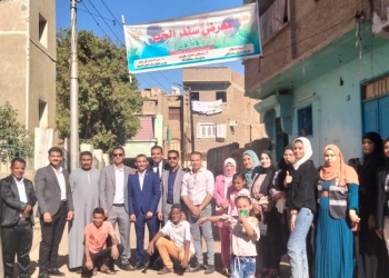 "سند الخير" .. أكبر معرض مجانى للملابس ومستلزمات المدارس بقنا 17 - جريدة المساء