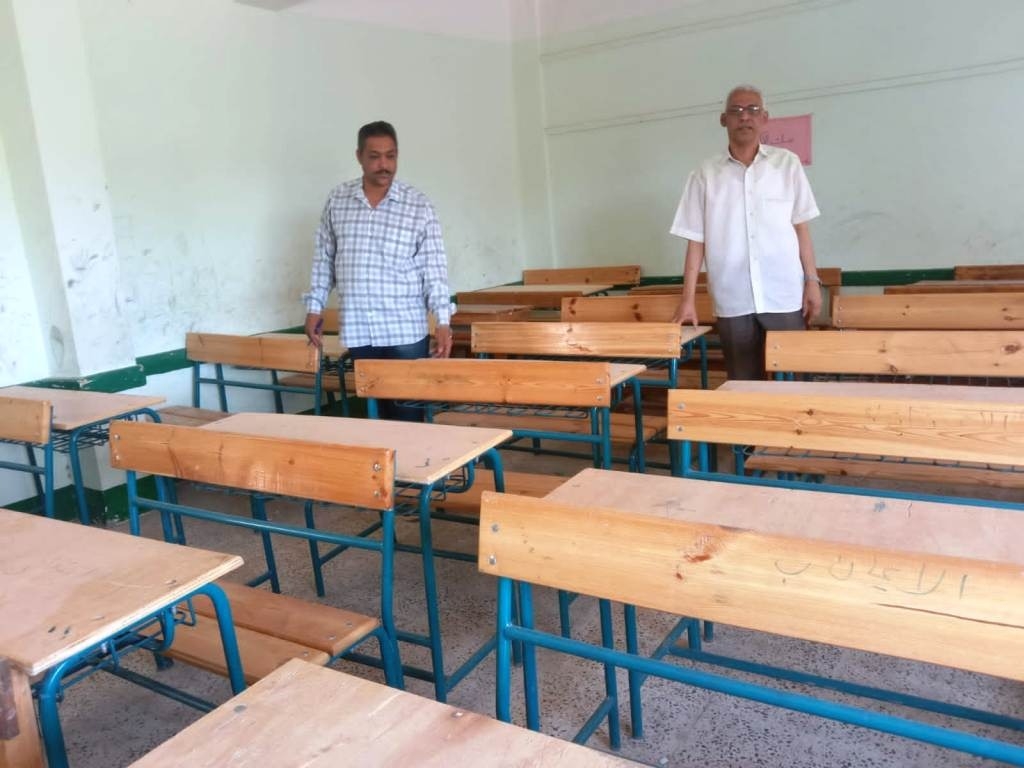 محافظ أسوان يكلف مسئولي التربية والتعليم لنهو تجهيز 1500 مدرسة لإستقبال 400 ألف طالب وطالبة بالمراحل التعليمية المختلفة 17 - جريدة المساء