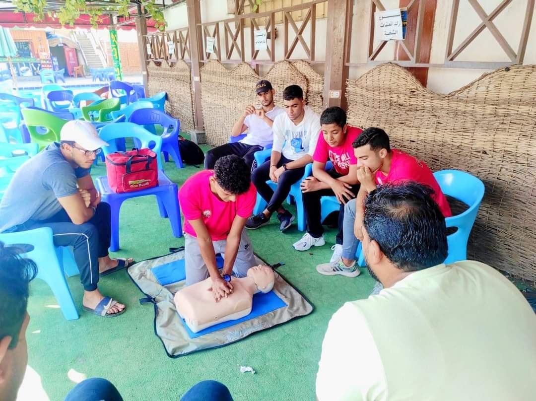 الدورة التدريبية لإنقاذ الغرقى والإسعافات الأولية لأعضاء مراكز الشباب و فرق الجوالة بكفرالشيخ 20 - جريدة المساء الدورة التدريبية لإنقاذ الغرقى والإسعافات الأولية لأعضاء مراكز الشباب و فرق الجوالة بكفرالشيخ 19 - جريدة المساء