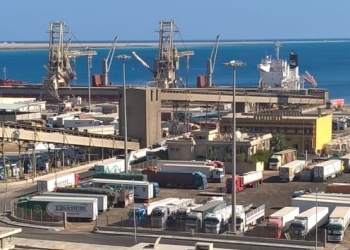 وصول 32 الف طن المونيوم وتصدير 24 الف طن فوسفات بميناء سفاجا 28 - جريدة المساء