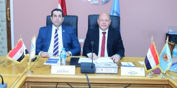 رئيس جامعة سوهاج يجتمع بمجلس إدارة الجامعة المصرية للتعلم الإلكتروني الأهلية 1 - جريدة المساء
