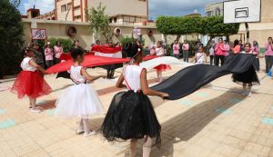 وزير التربية والتعليم يجري حوارا مع طالبات محافظة الإسكندرية أثناء زيارته للمحافظة 21 - جريدة المساء