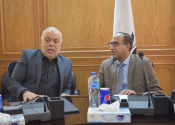 نقيب المهن التمثيلية يبحث الخدمات المالية المتاحة لأعضاء النقابة مع بنك ناصر الاجتماعى 16 - جريدة المساء