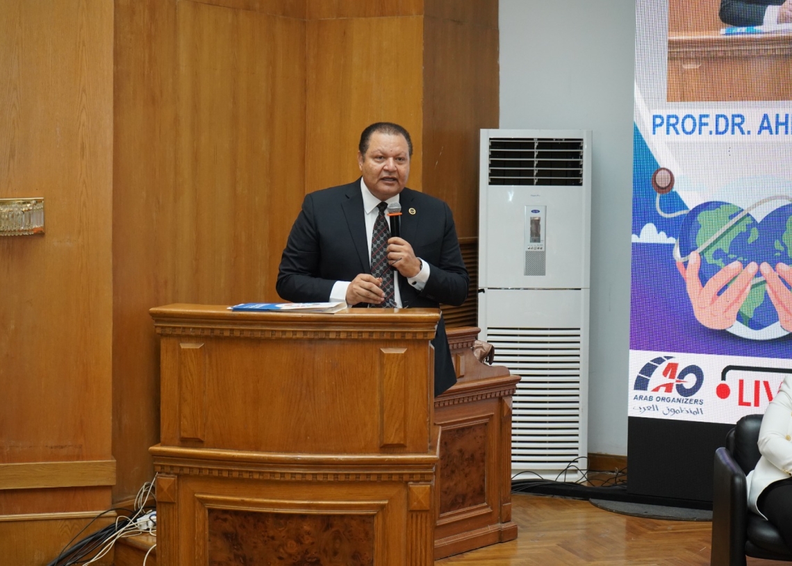 د. أحمد طه: لابد أن  تتناسب القيمة المادية للخدمة الصحية مع مستوى جودتها 19 - جريدة المساء