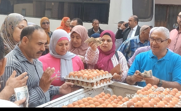 الزراعه تواصل دعم مبادره خفض الاسعار.. 19 - جريدة المساء