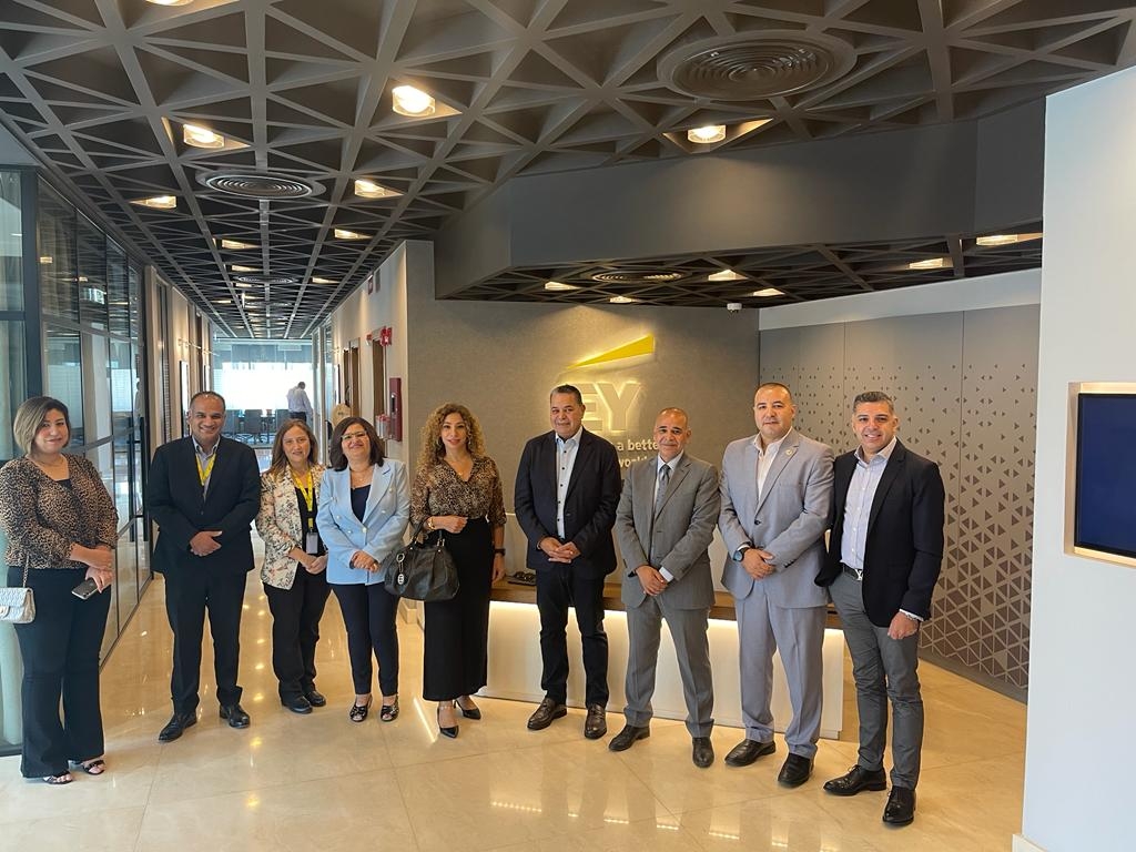 رئيس مصلحة الضرائب: فتح قنوات تواصل مع مؤسسات المجتمع الضريبى .. على رأس أولوياتنا 17 - جريدة المساء