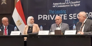 د. الضباعنى: منظومة ( توحيد معايير احتساب ضريبة المرتبات) تضمن العدالة والشفافية وسرية البيانات 2 - جريدة المساء د. الضباعنى: منظومة ( توحيد معايير احتساب ضريبة المرتبات) تضمن العدالة والشفافية وسرية البيانات 1 - جريدة المساء