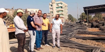 محافظ أسوان يكلف السكرتير العام المساعد لمتابعة تنفيذ الأعمال الجارية بمشروع تغطية الأجزاء المتبقية من مصرف السيل 1 - جريدة المساء