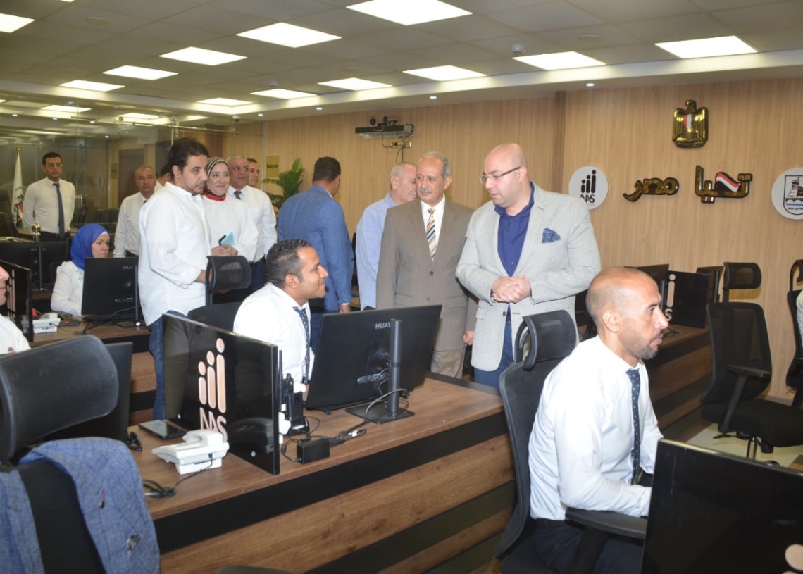 محافظ بني سويف يلتقى عدداً من  المتدربين  بمركز السيطرة الموحد للشبكة الوطنية للطوارئ والسلامة بالديوان العام 17 - جريدة المساء