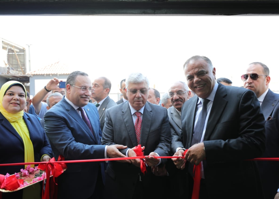وزير التعليم العالي يفتتح عدة مشروعات طبية بالمستشفيات الجامعية بجامعة الإسكندرية 19 - جريدة المساء