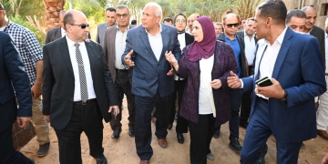 الوزيرة تتفقد المركز بالداخلة