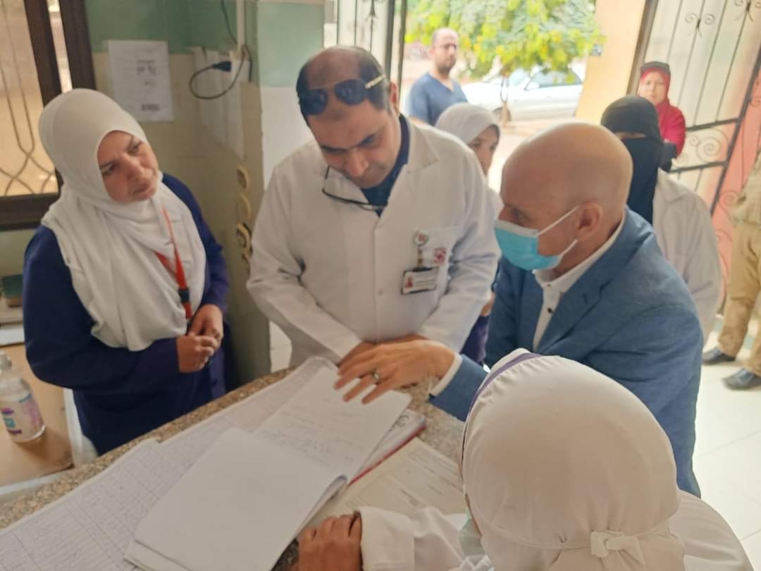 "مسعود" يُفاجئ مستشفيا الزوامل ومشتول السوق لمتابعة الخدمة الطبية 16 - جريدة المساء