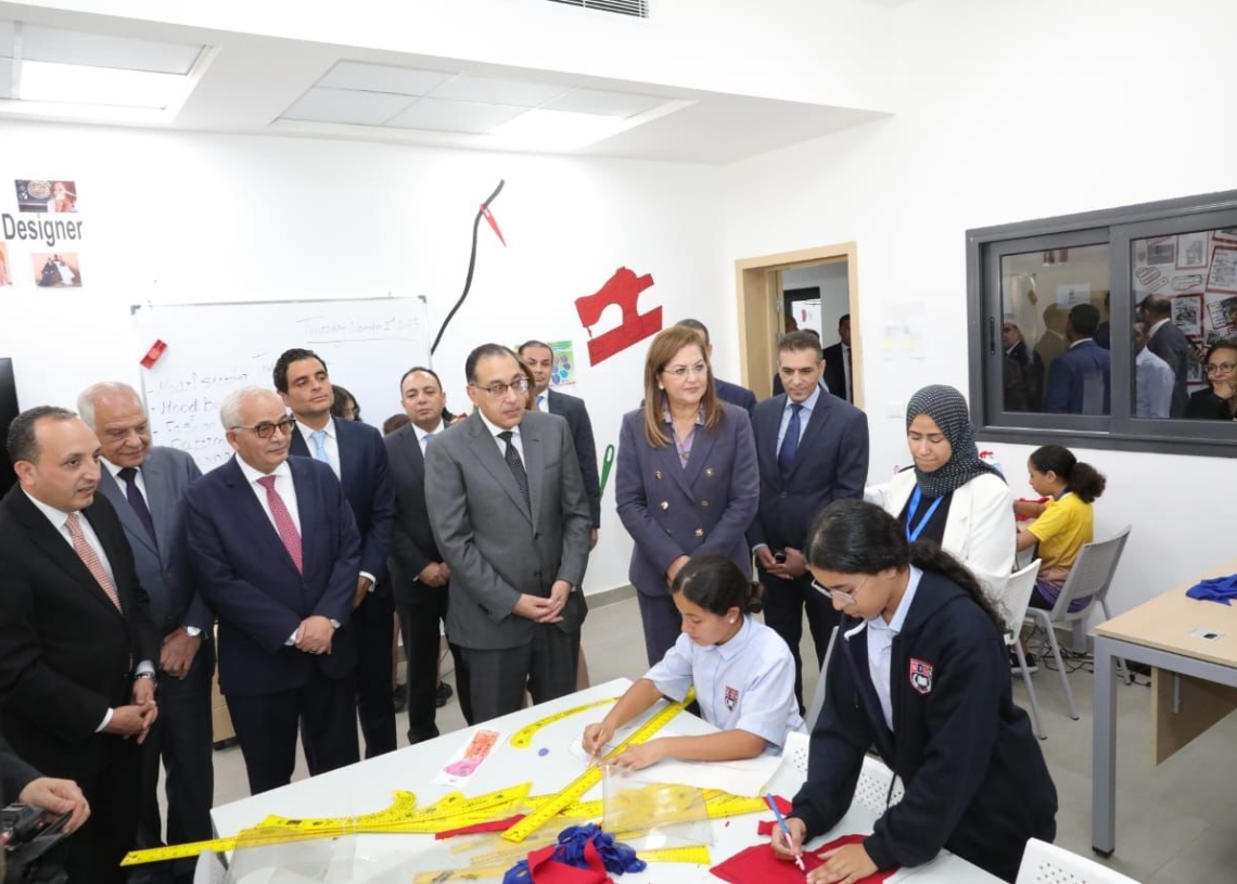 حجازي: إنشاء ٦٩ مدرسة تكنولوجية تطبيقية وتجهيز ١٠٠ مدرسة أخرى 19 - جريدة المساء