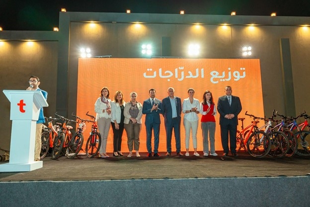 توزيع درجات على مندوبي التوصيل.. ضمن مبادرة "دراجتك صحتك" 20 - جريدة المساء توزيع درجات على مندوبي التوصيل.. ضمن مبادرة "دراجتك صحتك" 19 - جريدة المساء